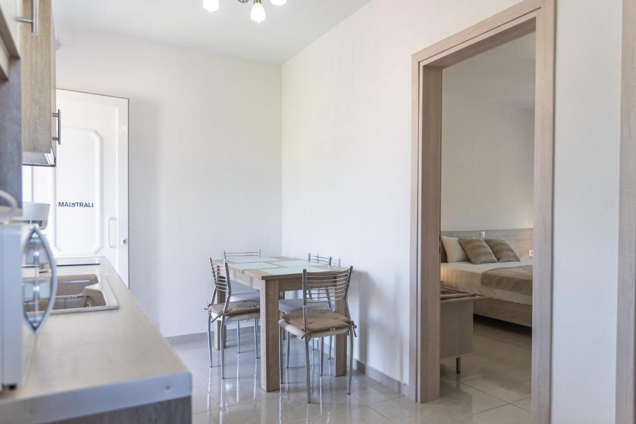 Olive Grove Aparthotel Kavos Bagian luar foto