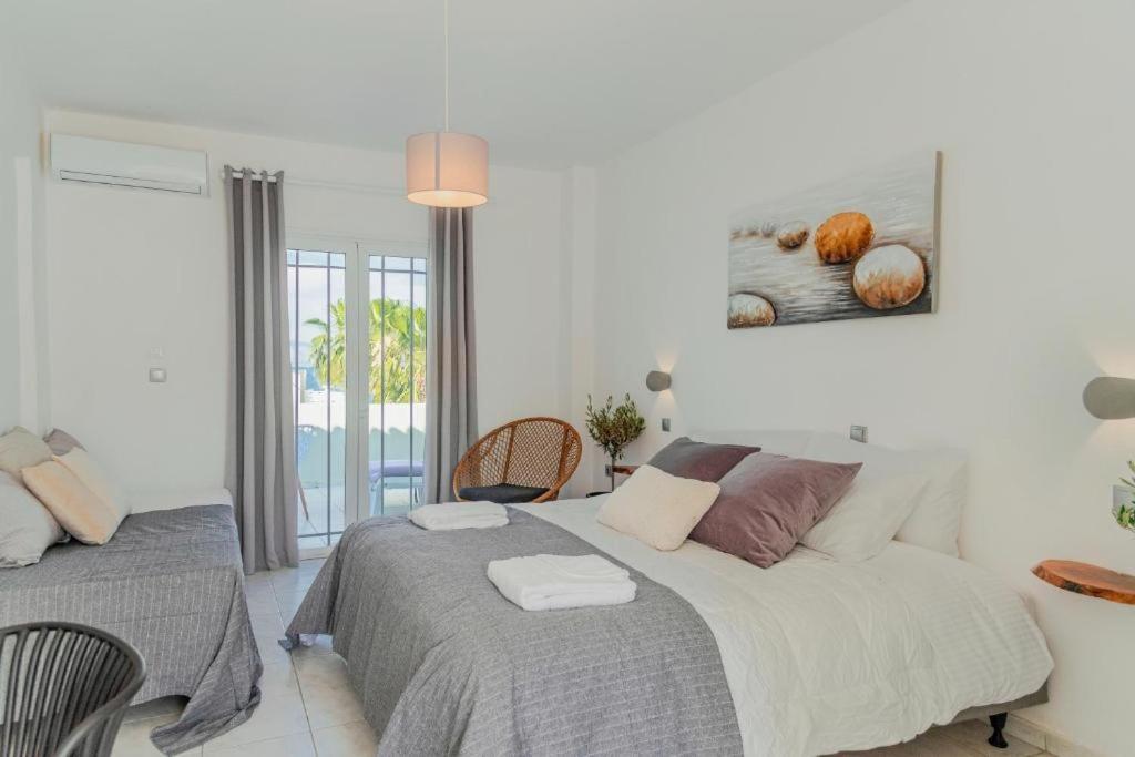 Olive Grove Aparthotel Kavos Bagian luar foto