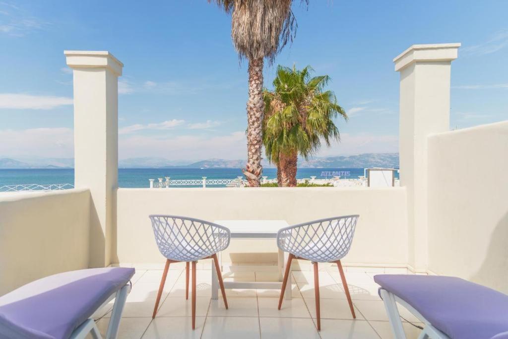 Olive Grove Aparthotel Kavos Bagian luar foto